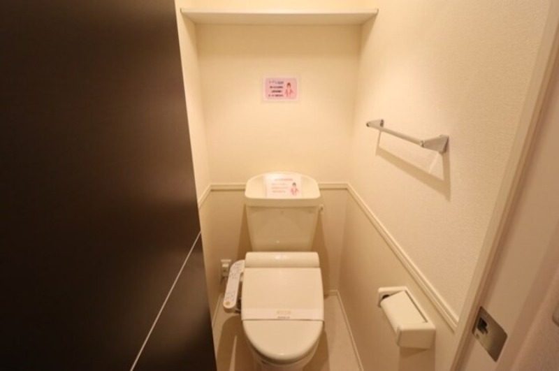 トイレ　図面と現状に相違がある場合には現状を優先