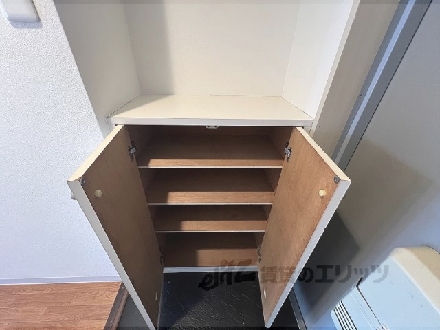 収納　下駄箱