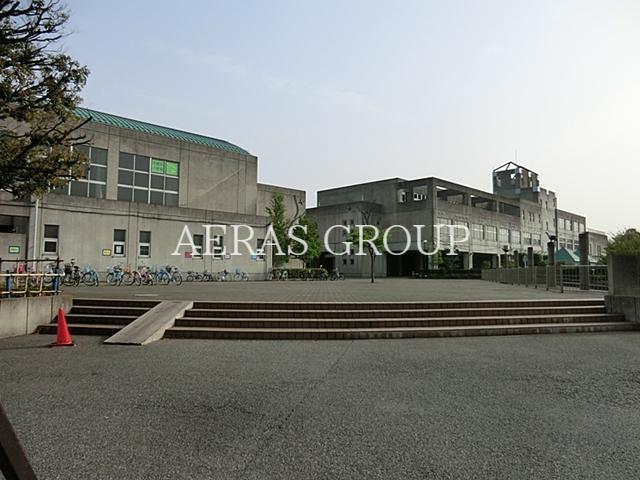 小学校　川口市立木曽呂小学校（小学校）まで1018m