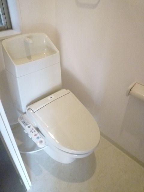 トイレ　★★洗浄機能付き★★