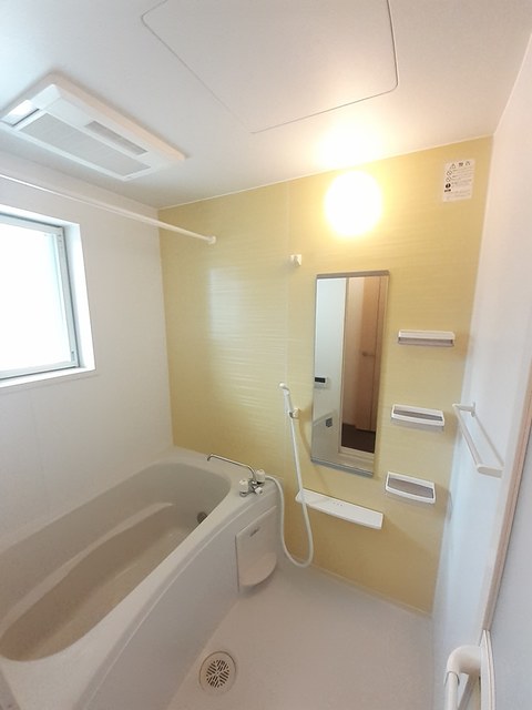 バス・シャワールーム　バス