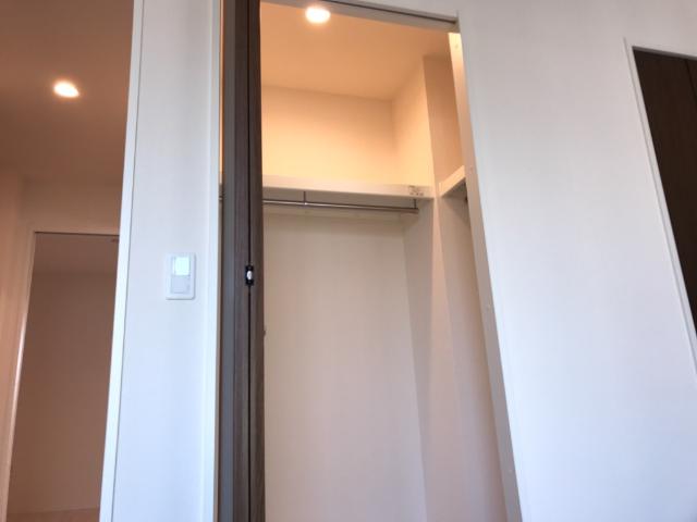 収納　ウォークインクローゼット