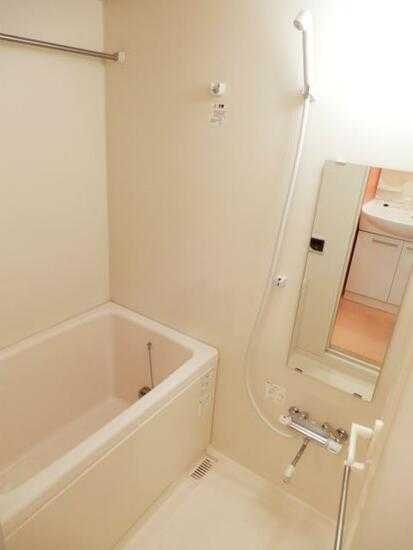 バス・シャワールーム　【女性のお一人暮らしでも安心のセキュリティ♪】おすすめ！