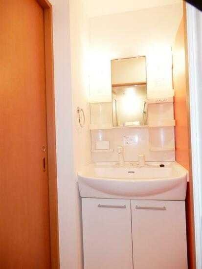 洗面設備　【女性のお一人暮らしでも安心のセキュリティ♪】おすすめ！