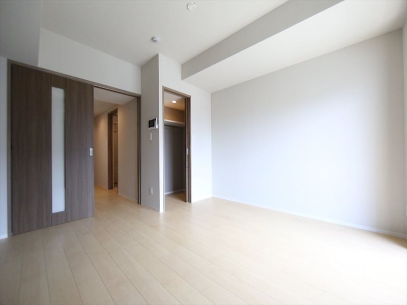 居室・リビング　洋室7.6帖　ウォークインクローゼット付き