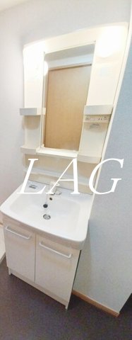 洗面設備　洗面台です。