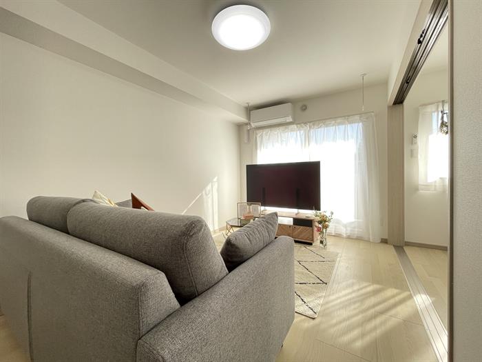 居室・リビング　日当たりの良いリビングです♪