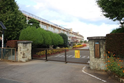 小学校　阿見小学校（小学校）まで6000m