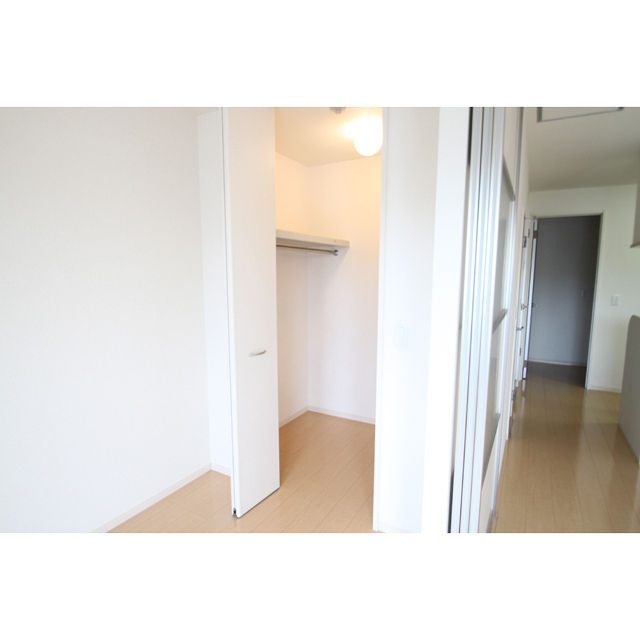 収納　ウォーク・イン・クローゼット