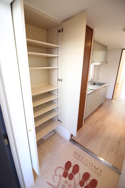 玄関　シューズボックス♪