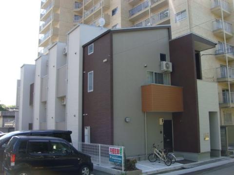 建物外観　外観写真（昼）