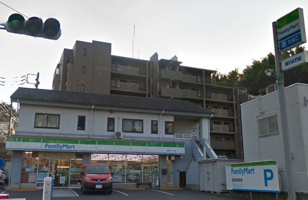 コンビニ　ファミリーマート川崎新作二丁目店（コンビニ）まで618m