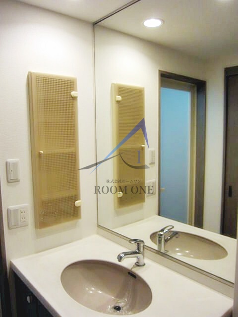 洗面設備　洗面台です。