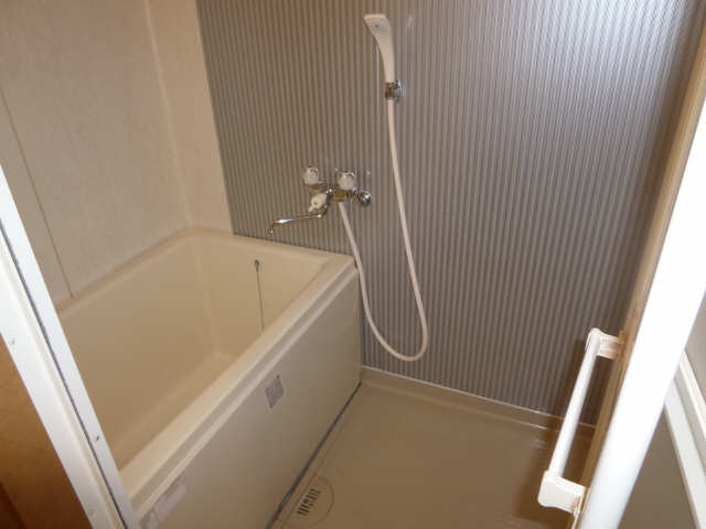 バス・シャワールーム　大手ハウスメーカー『積水ハウス』の物件で安心です