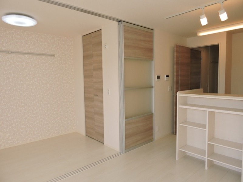 居室・リビング　図面と現状に相違がある場合には現状を優先