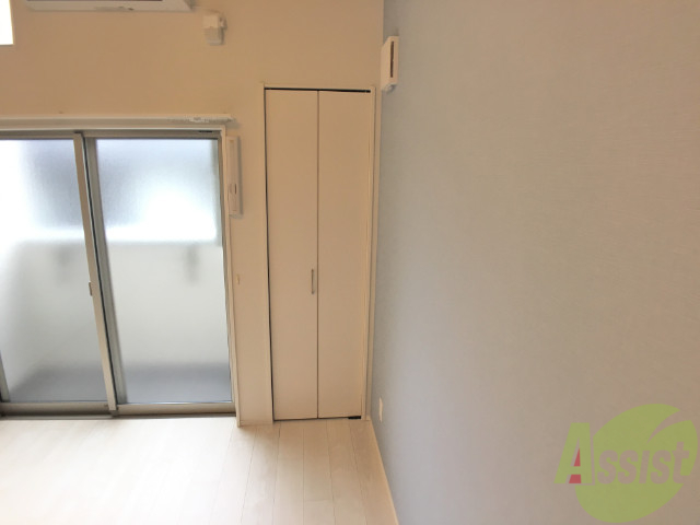 収納　クローゼットがありました。お洋服や荷物はここへ