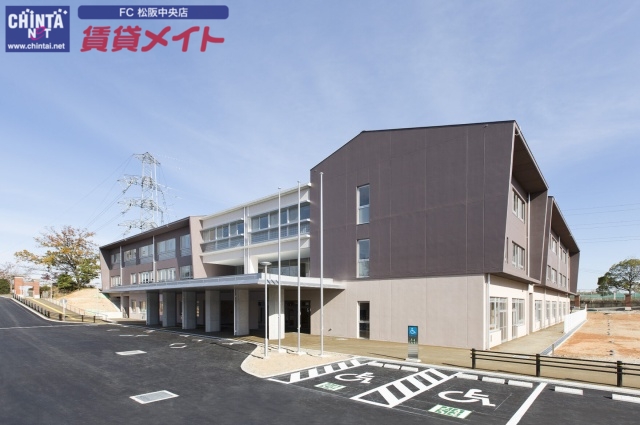 高校・高専　三重県立松阪あゆみ特別支援学校（高校・高専）まで900m