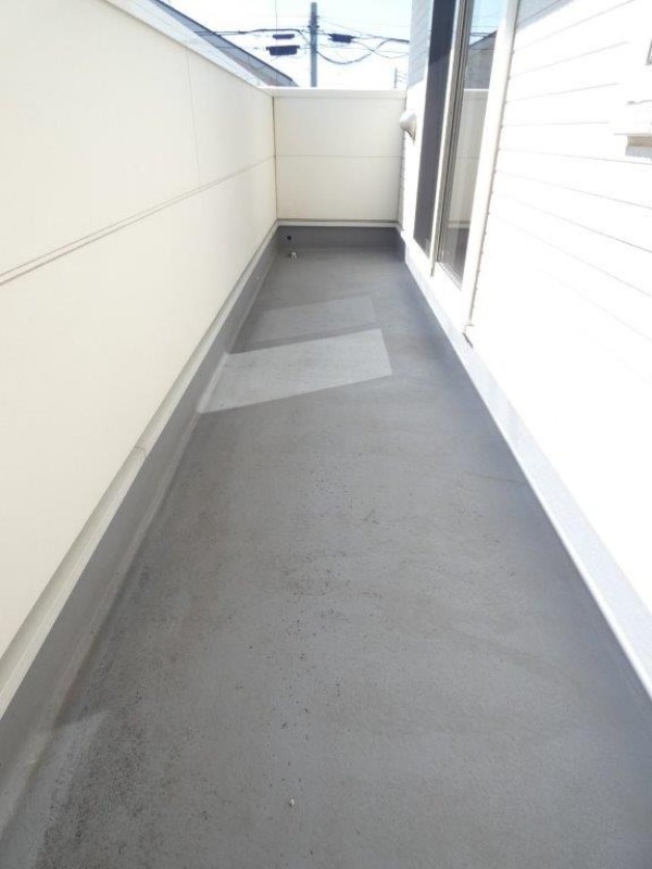 バルコニー　図面と現状に相違がある場合には現状を優先