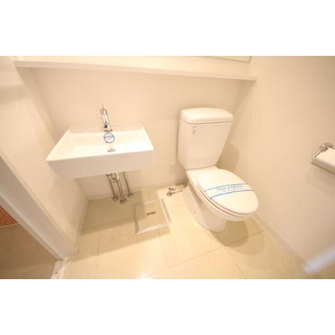 トイレ　トイレ