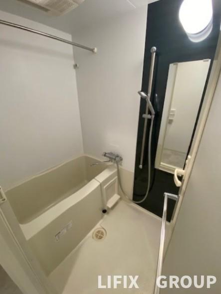 バス・シャワールーム　風呂