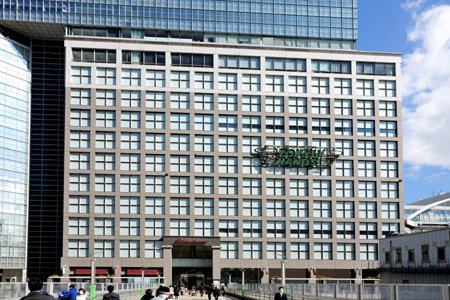 ホームセンター　東急ハンズ新宿店（ホームセンター）まで513m