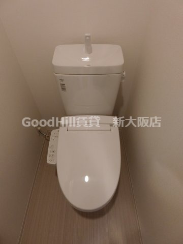 トイレ　スワンズシティ新大阪ヴィーヴォ