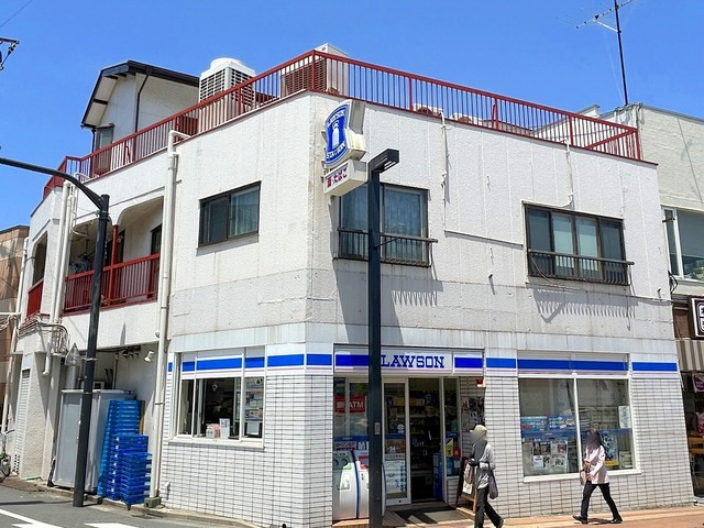 コンビニ　ローソン三鷹台駅前店（コンビニ）まで532m