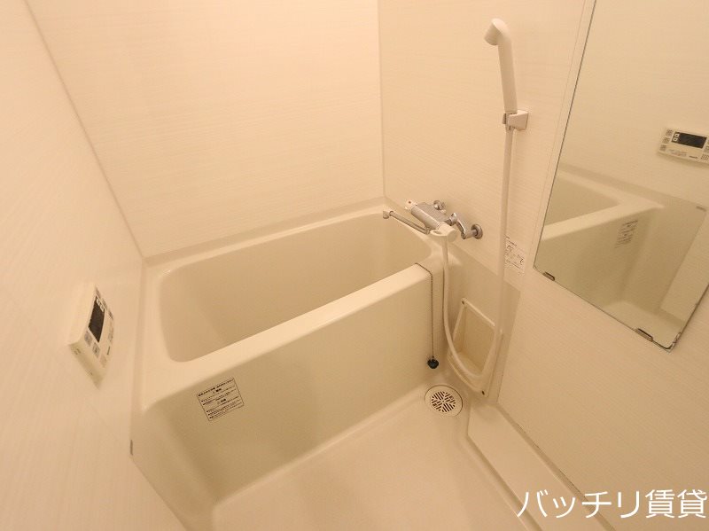 バス・シャワールーム　同型タイプの為現状優先