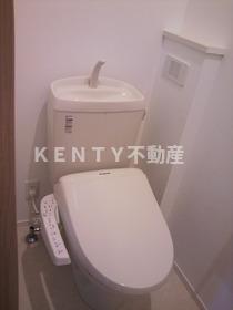 トイレ　コンパクトで使いやすいトイレです