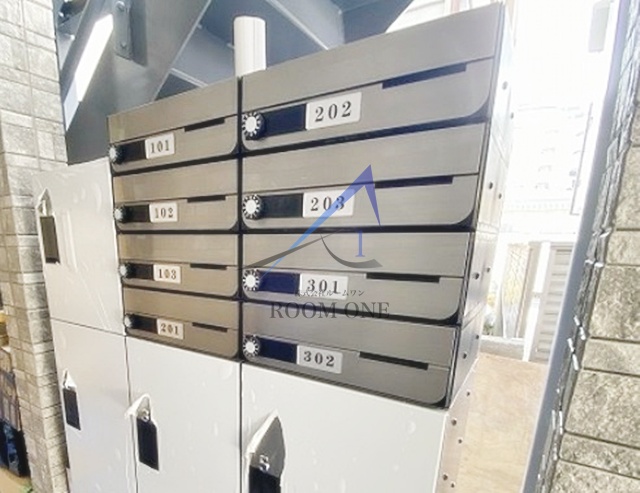 その他共有部分　宅配ボックスと集合ポストです。