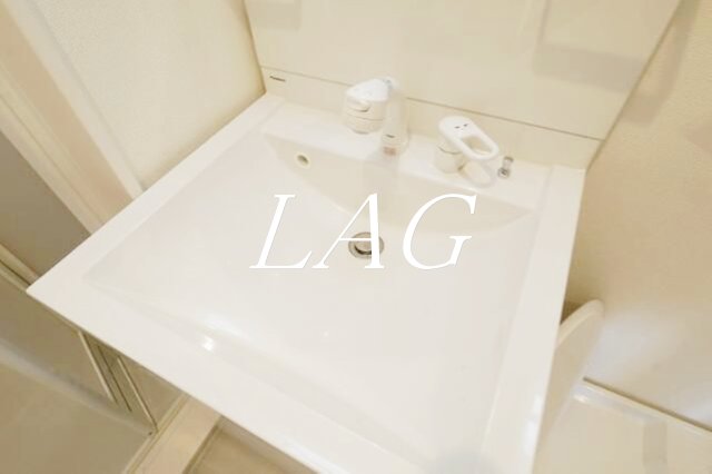 洗面設備　洗面台です。