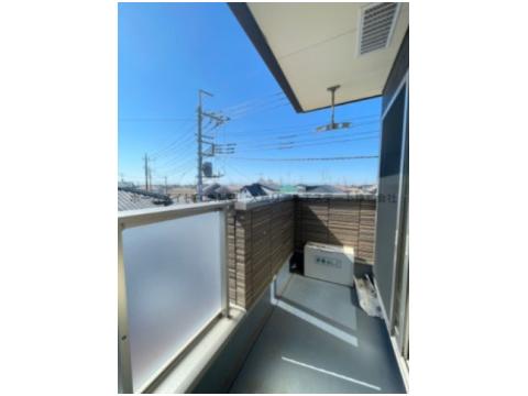 バルコニー　同建物別号室