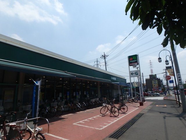 スーパー　マルエツ（スーパー）まで958m