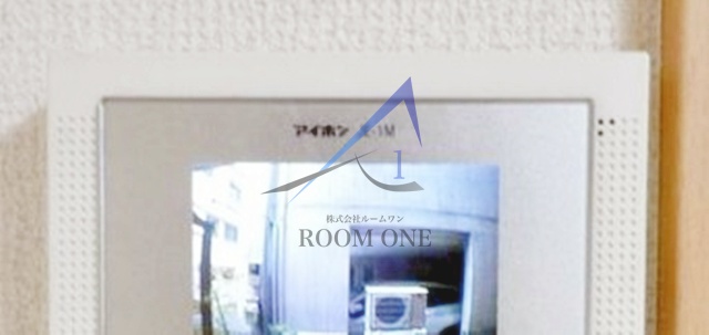 セキュリティ　モニター付きインターホンです。