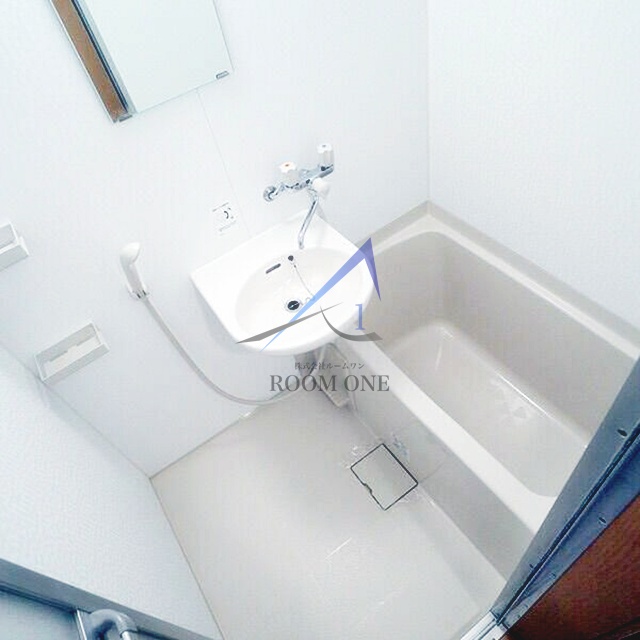 バス・シャワールーム　お風呂です。