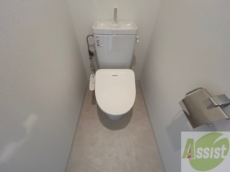 トイレ　トイレです。ウォシュレット付を探している方、おすすめです。