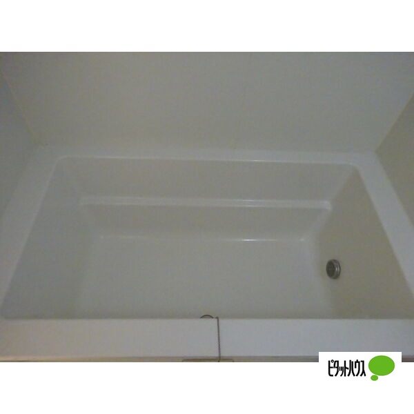 バス・シャワールーム　同物件別部屋