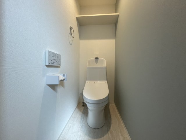 トイレ　※別室の参考写真になります。現況優先