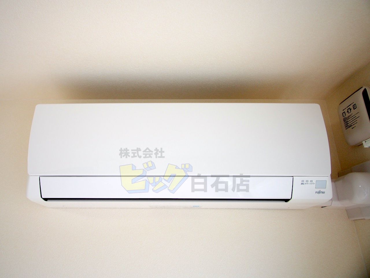 その他設備　夏も快適なエアコン付きマンションです♪