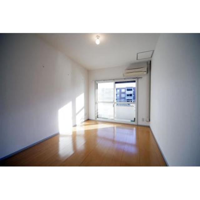 居室・リビング　※写真は同タイプ住戸です。