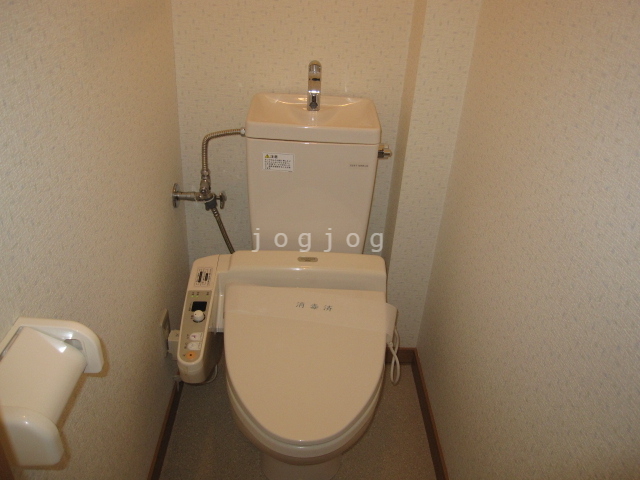トイレ　ウォシュレット