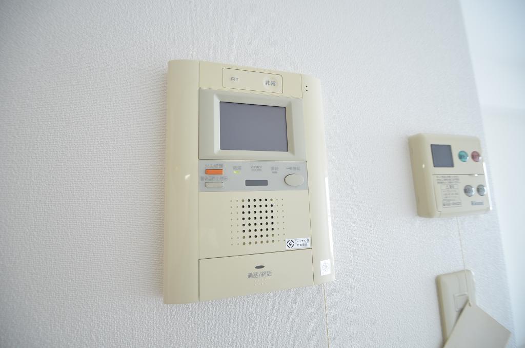 セキュリティ　カメラ付インターホン