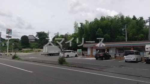 コンビニ　セブンイレブン 流山長崎小学校前店（コンビニ）まで639m