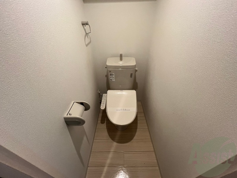 トイレ　トイレです。ウォシュレット付を探している方、おすすめです。