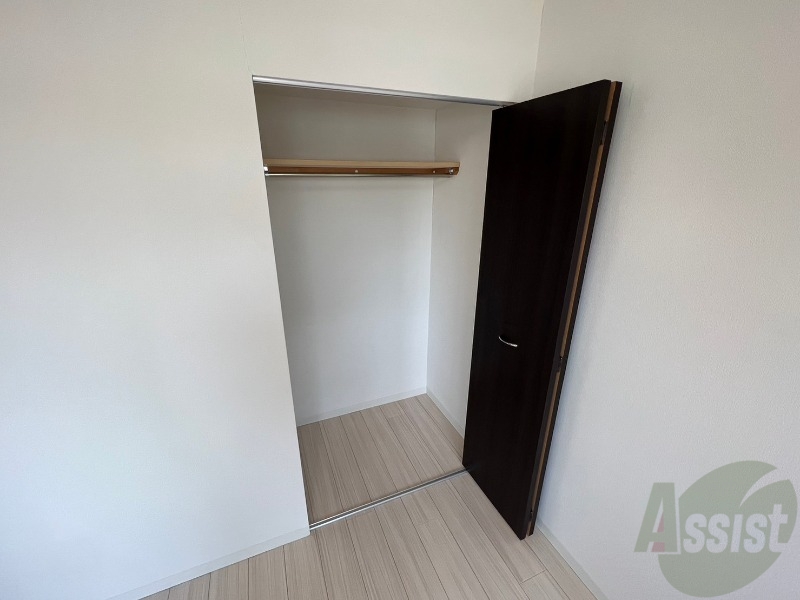 収納　洋室にはクローゼットがあるのですっきり片付きそうです。