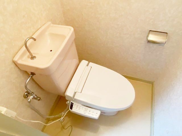 トイレ　トイレ