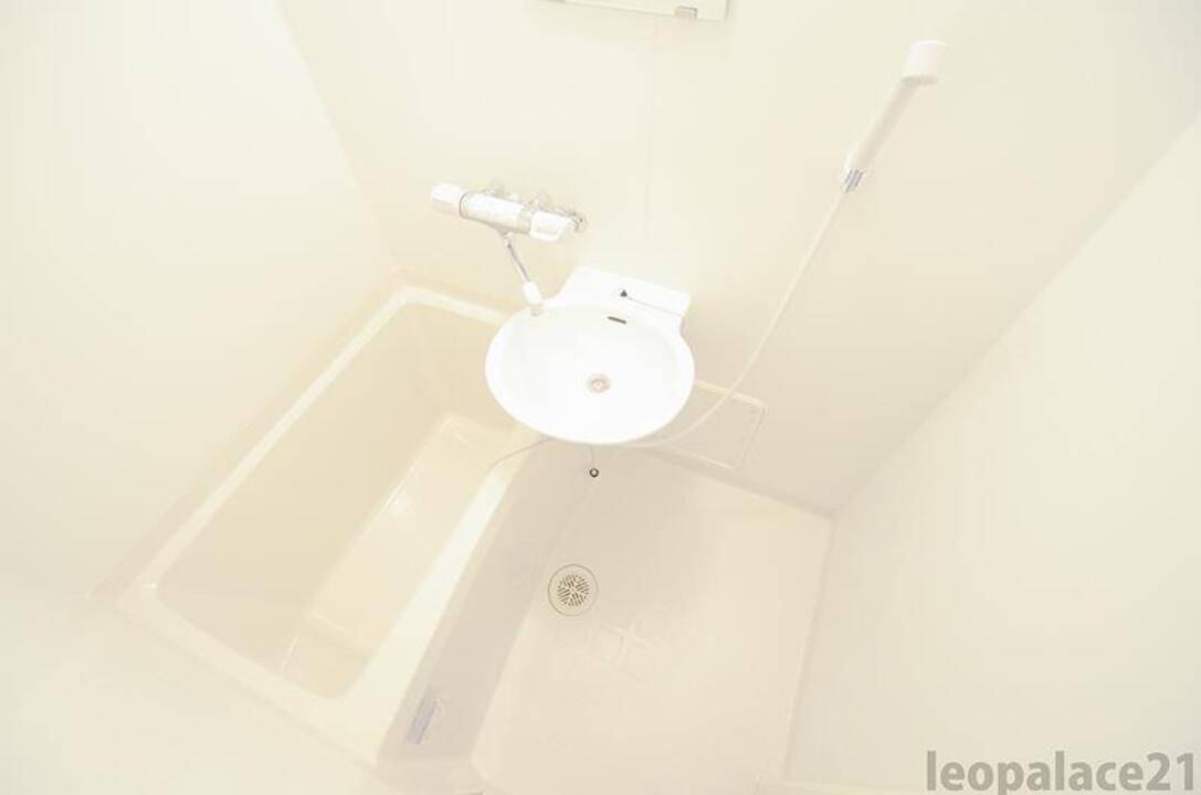 バス・シャワールーム　浴室