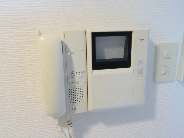 セキュリティ　安心のＴＶモニターホン設備が付いています♪