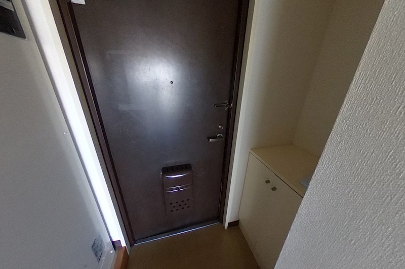 玄関　別部屋参照