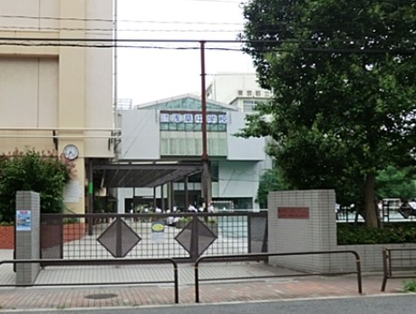 中学校　台東区立浅草中学校（中学校）まで405m